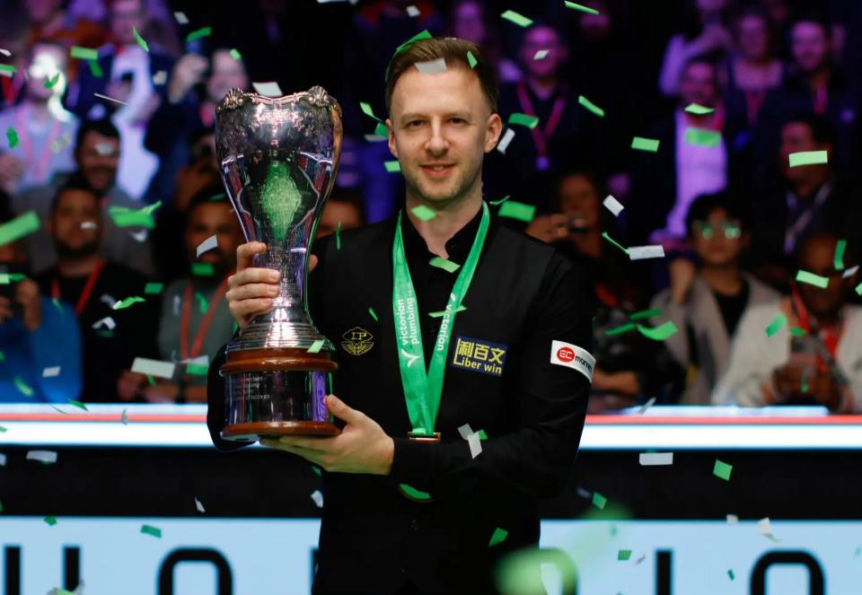 社交媒体上 社交媒体上