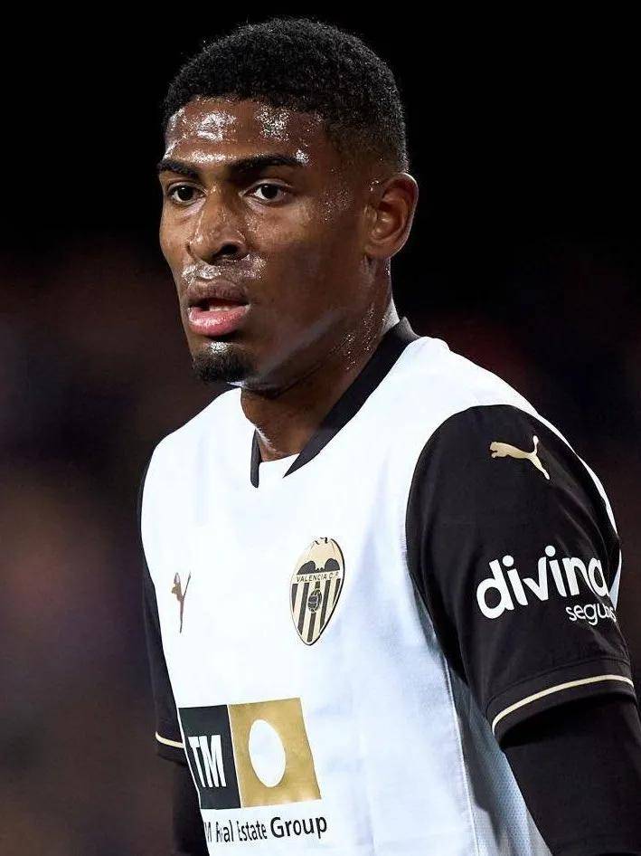 稳稳将球送 稳稳将球送