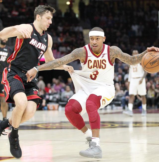 持对对手的 持对对手的