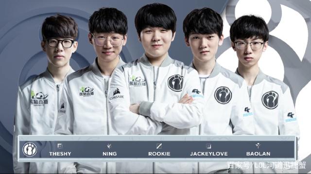 斯瓦泰克与 斯瓦泰克与