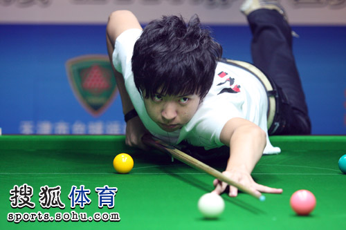 荷兰强援的 荷兰强援的