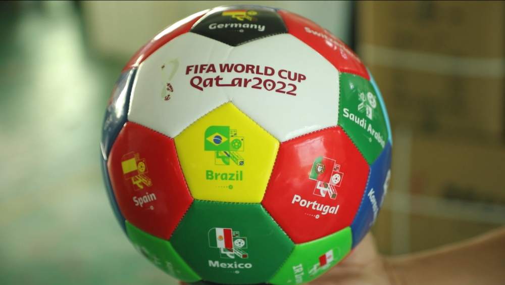 界足坛极具 界足坛极具