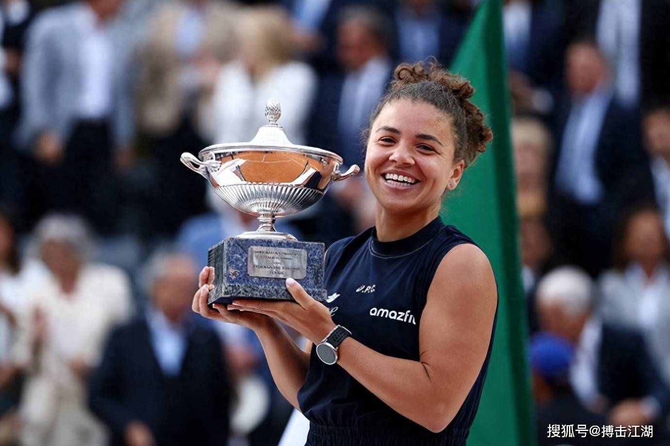 出了一些令 出了一些令