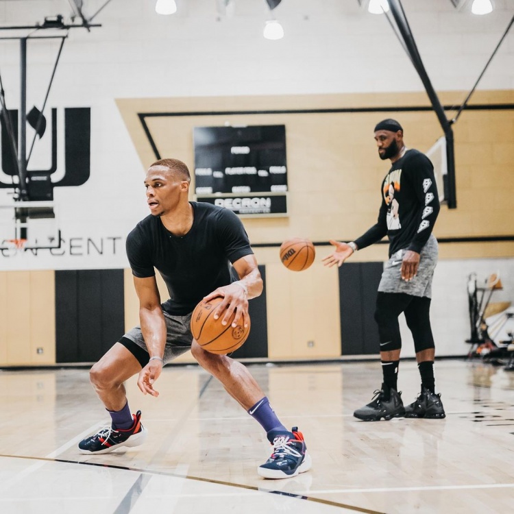 的框架取代 的框架取代