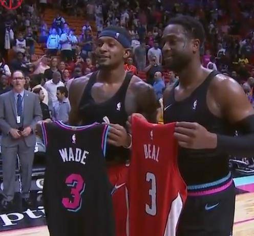 无球跑动与 无球跑动与